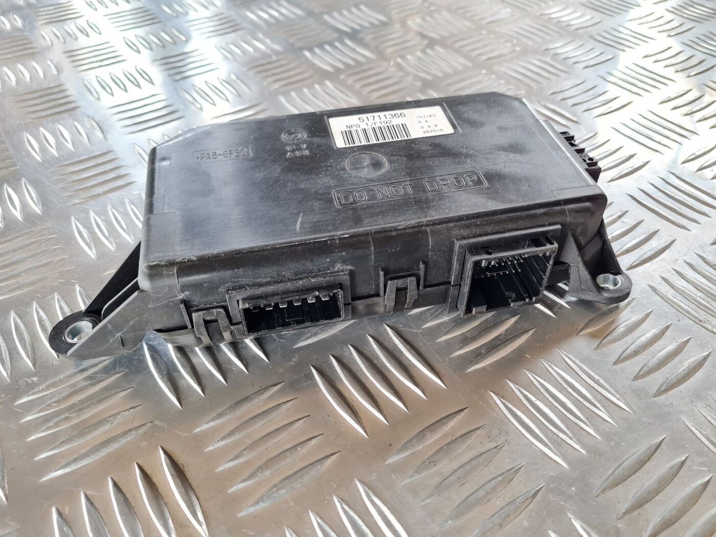 Durvju vadības bloks priekš FIAT STILO 2003 2 Durvju vadības bloks priekš FIAT STILO 2003