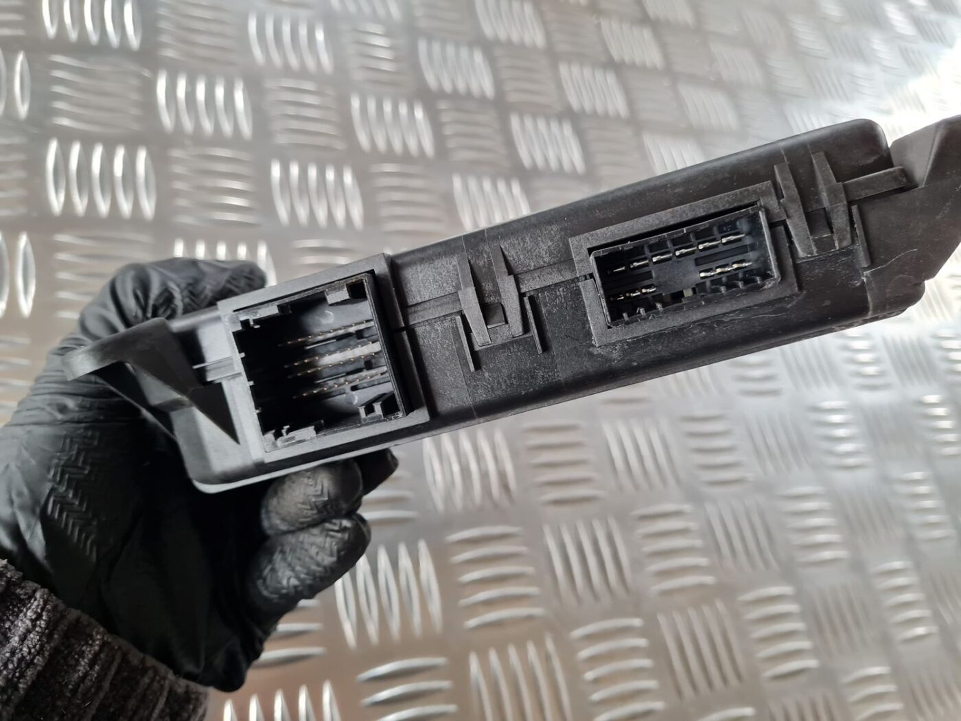 Durvju vadības bloks priekš FIAT STILO 2003 3 Durvju vadības bloks priekš FIAT STILO 2003