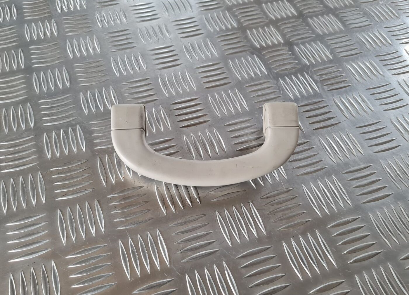 Salona rokturis griestos priekš FIAT STILO 2003