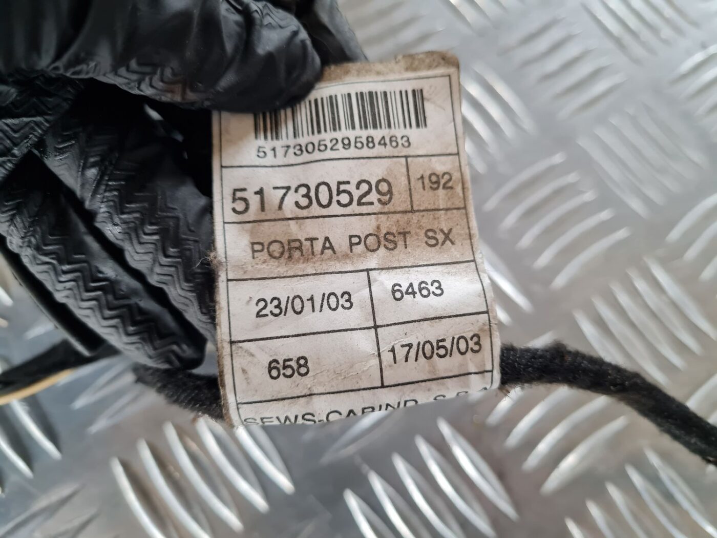 Durvju vadi priekš FIAT STILO 2003