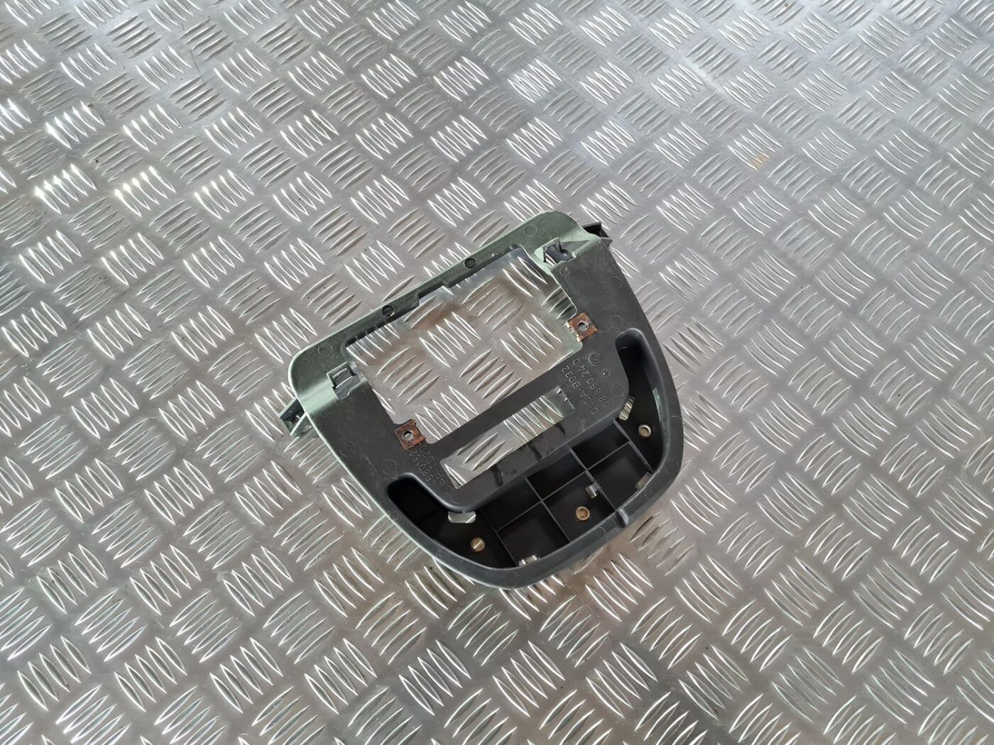 Griestu uzlika priekš FIAT STILO 2003