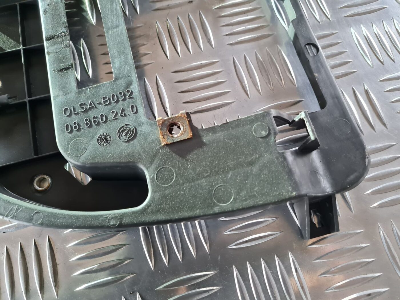 Griestu uzlika priekš FIAT STILO 2003