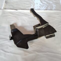 Mērinstrumentu paneļa apakšēja apdare priekš FIAT STILO 2003