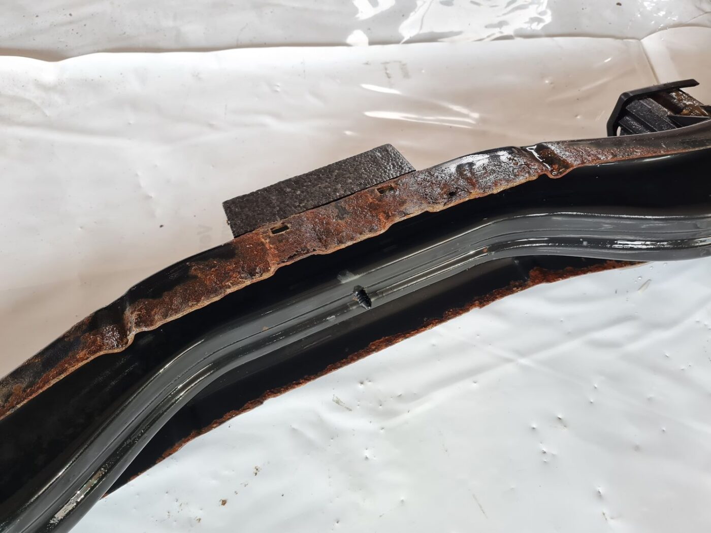 Aizmugurējā bufera pastiprinātājs priekš FIAT STILO 2003