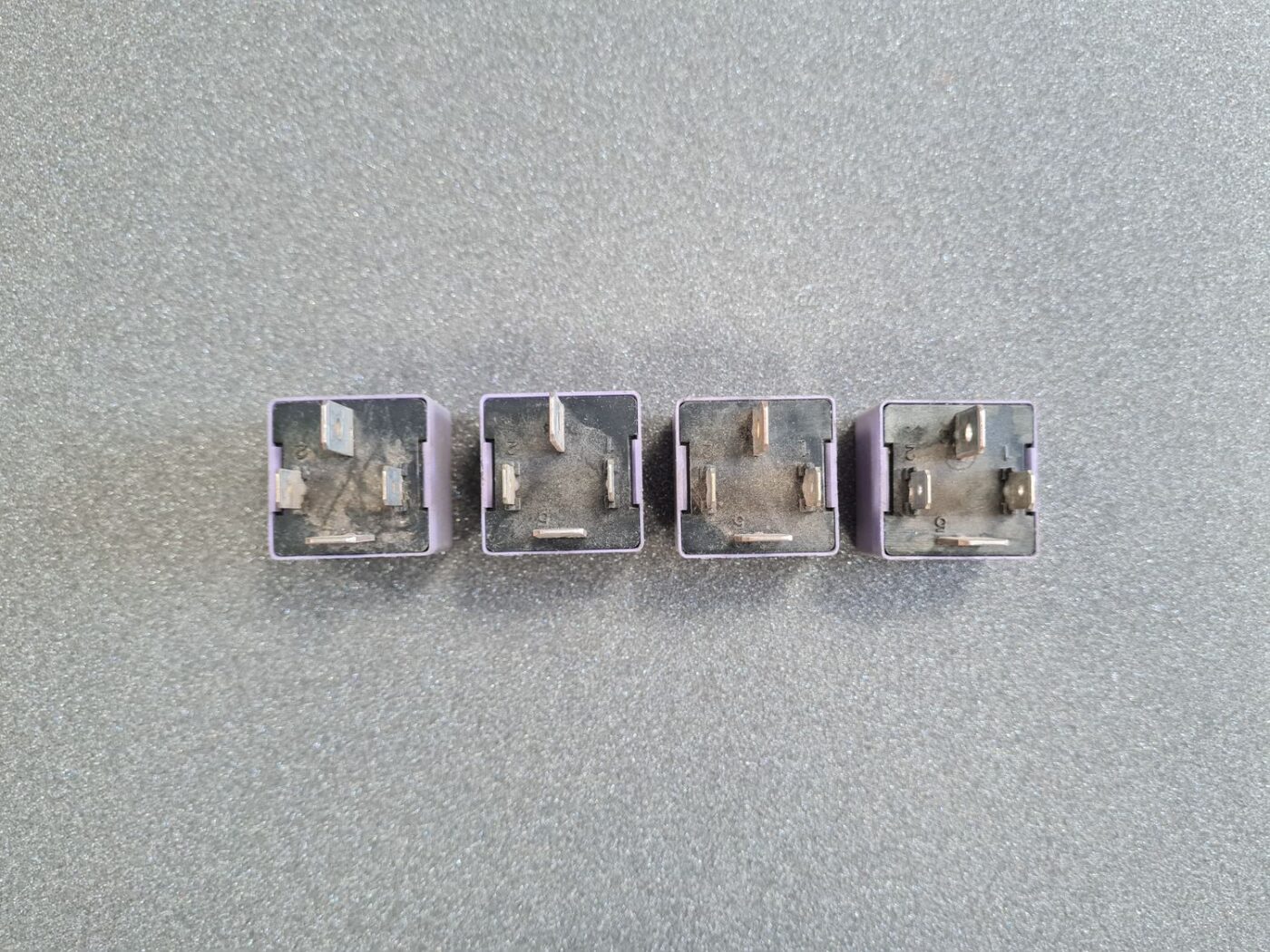 Drošinātāju releja priekš RENAULT 2 Drošinātāju releja priekš RENAULT