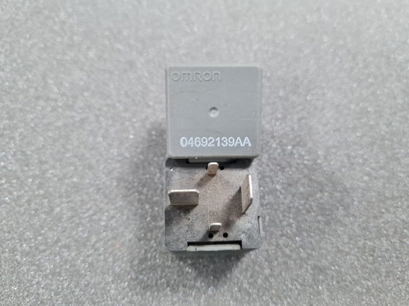 Drošinātāju releja priekš DODGE, JEEP 2 Drošinātāju releja priekš DODGE, JEEP