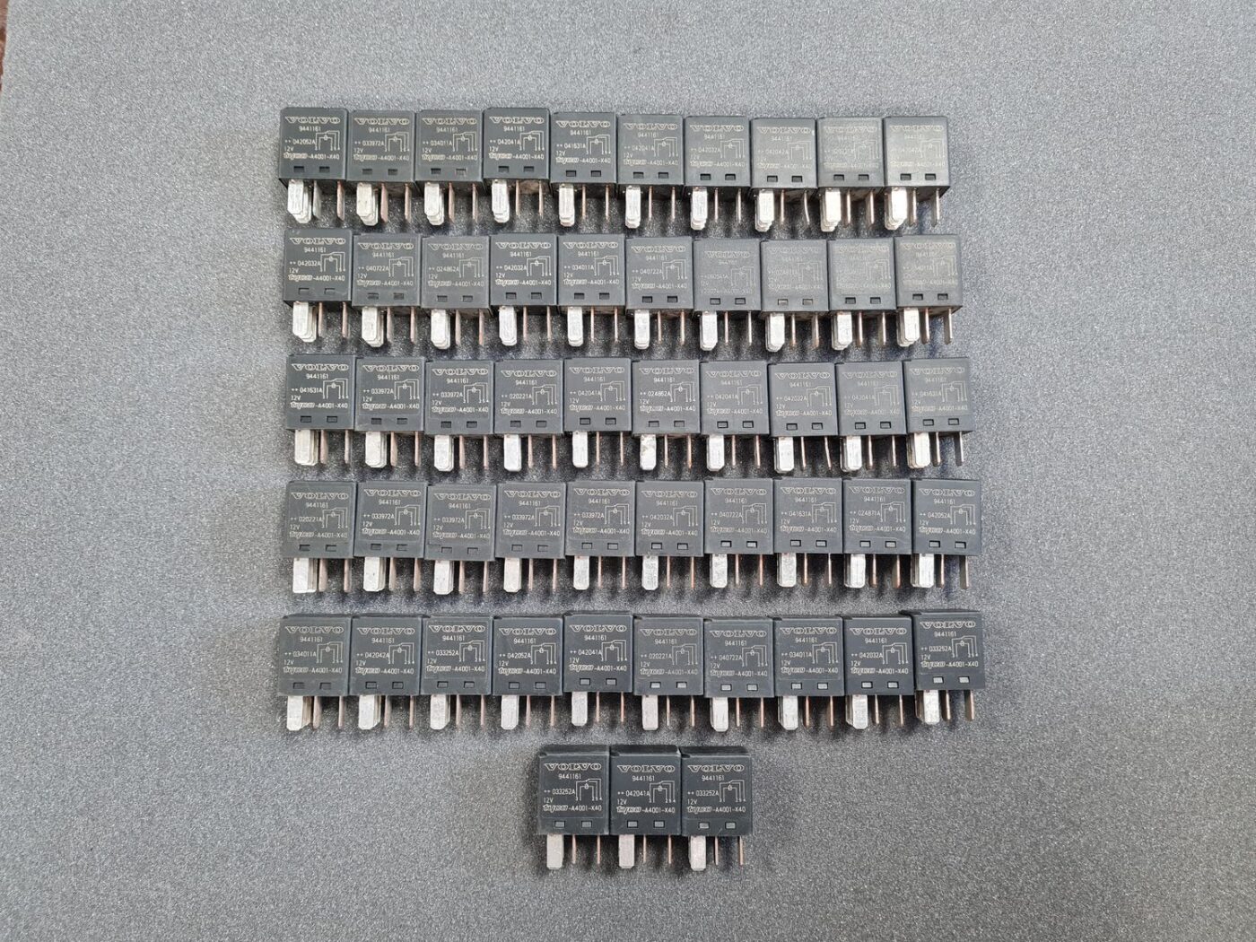 Drošinātāju releja priekš VOLVO 1 Drošinātāju releja priekš VOLVO