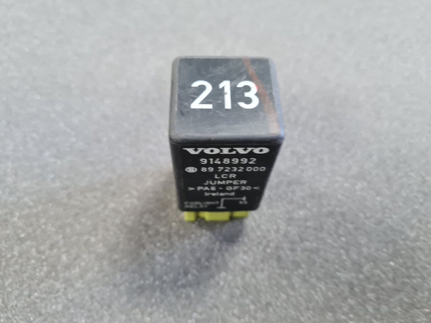 Drošinātāju releja priekš VOLVO 3 Drošinātāju releja priekš VOLVO