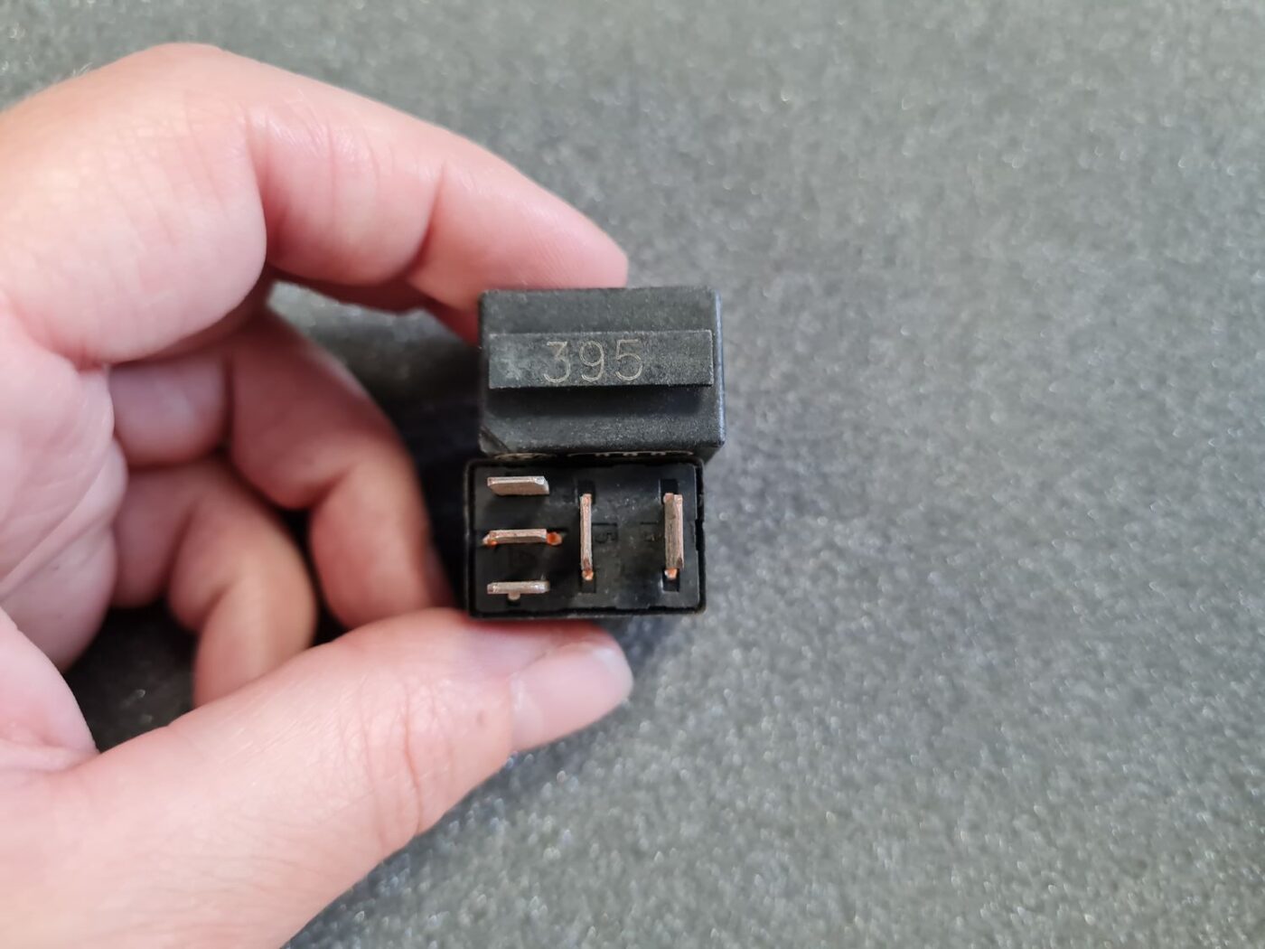 Drošinātāju releja priekš AUDI 2 Drošinātāju releja priekš AUDI