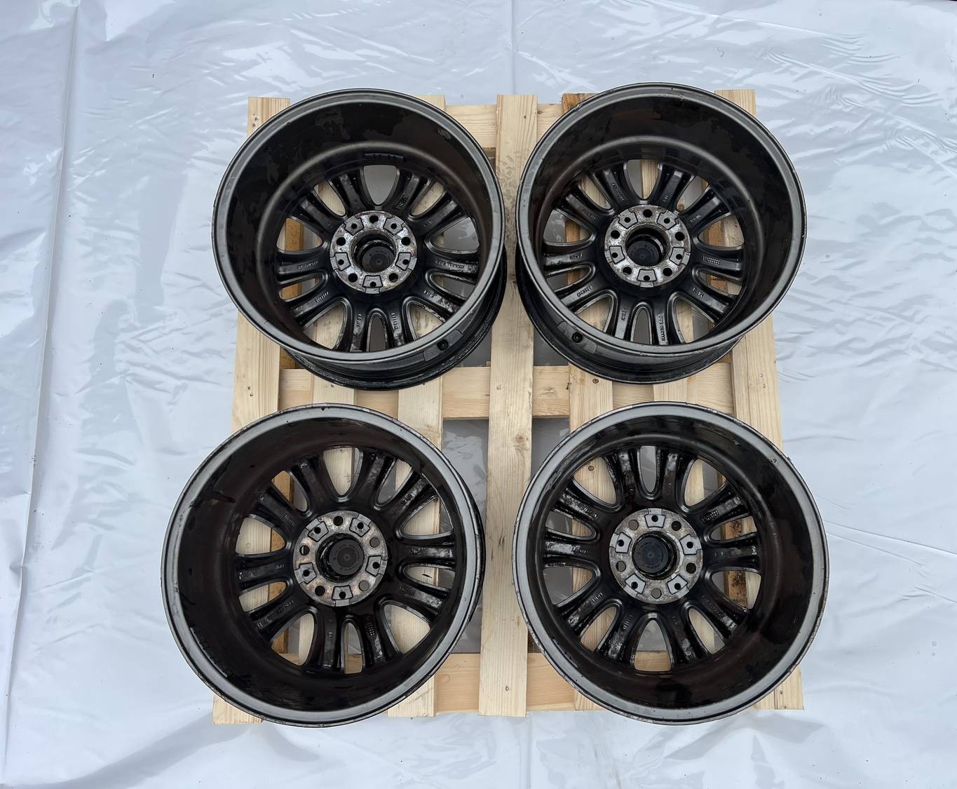 Lietie diski - vieglmetāla (kpl) priekš BMW 318D E91 2008 TOURING 12 Lietie diski - vieglmetāla (kpl) priekš BMW 318D E91 2008 TOURING