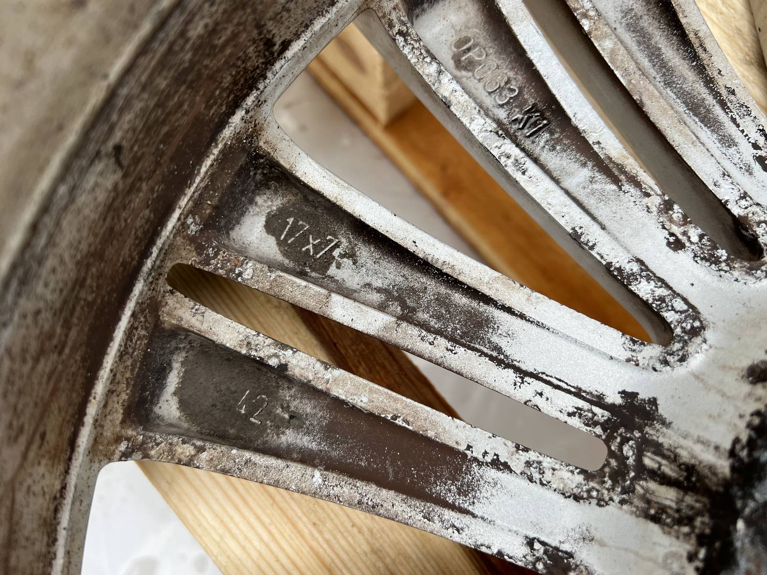 Lietie diski - vieglmetāla (2gab) priekš OPEL ASTRA J 2011