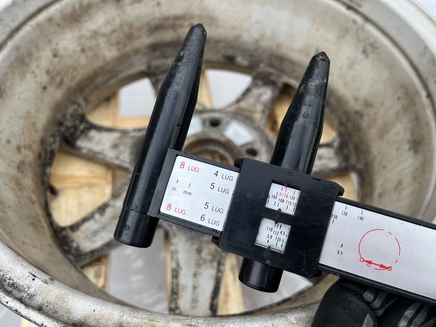 Lietais disks - vieglmetāla priekš VOLVO V70 2009