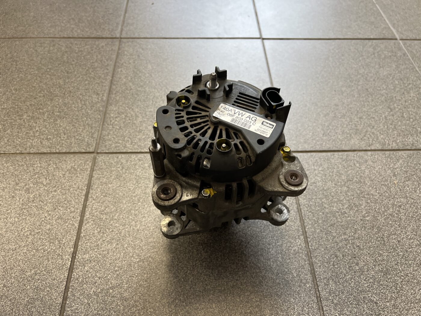 Ģenerators priekš VW GOLF 5 2006 4 Ģenerators priekš VW GOLF 5 2006