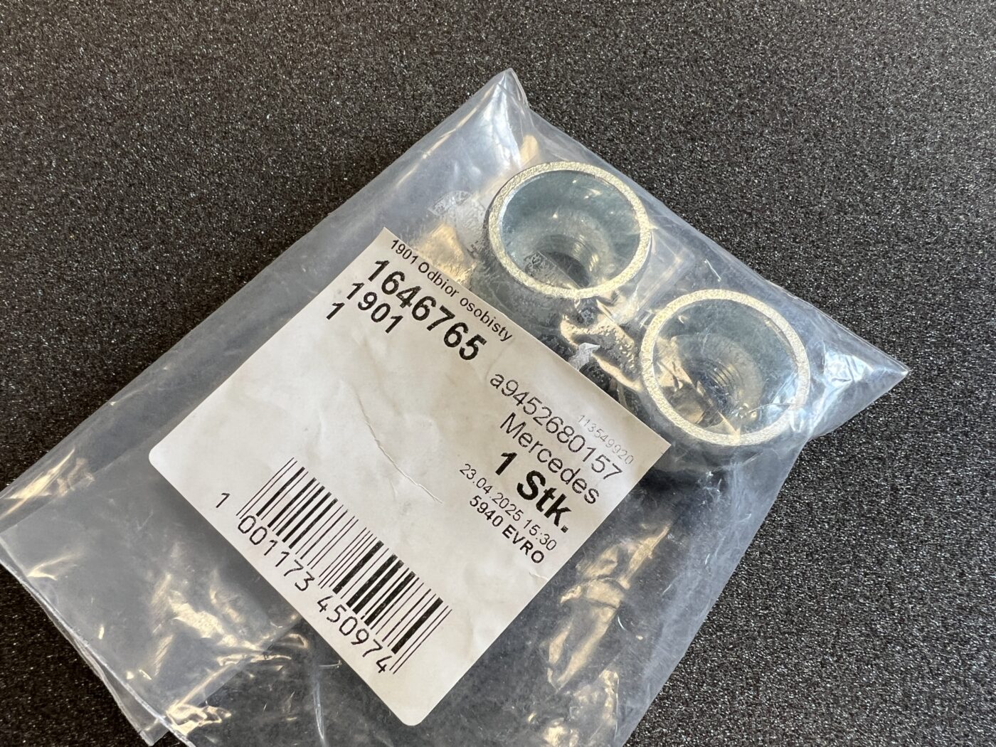 Vārpstas spraudnis priekš MERCEDES-BENZ 2 Vārpstas spraudnis priekš MERCEDES-BENZ