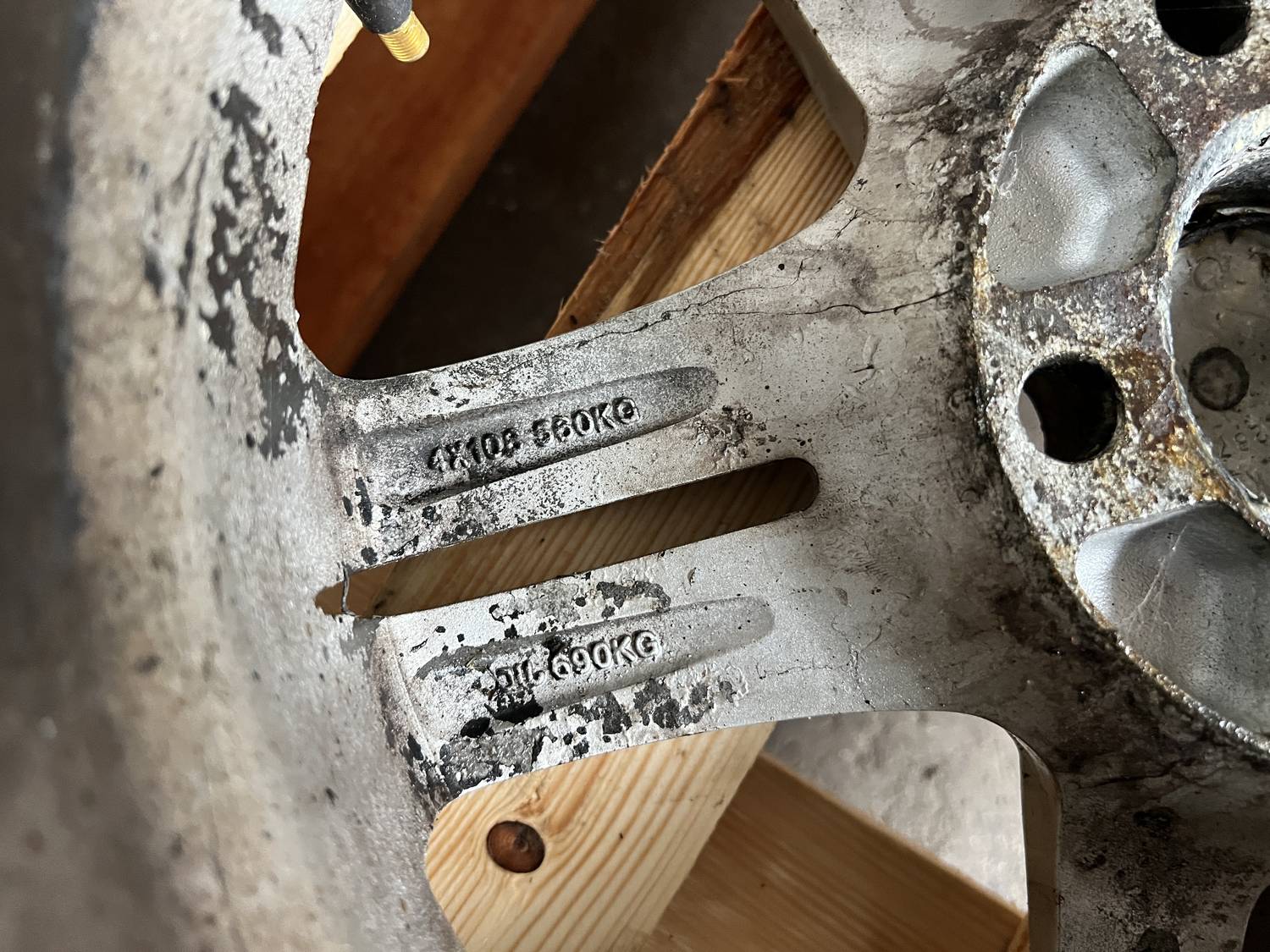 Lietie diski - vieglmetāla (kpl) priekš