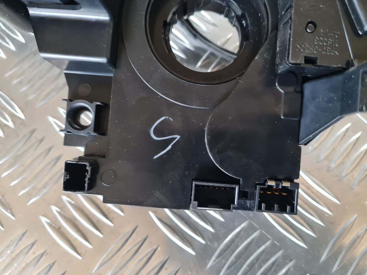 Stūres statnes slēdzis priekš DODGE JOURNEY 2010