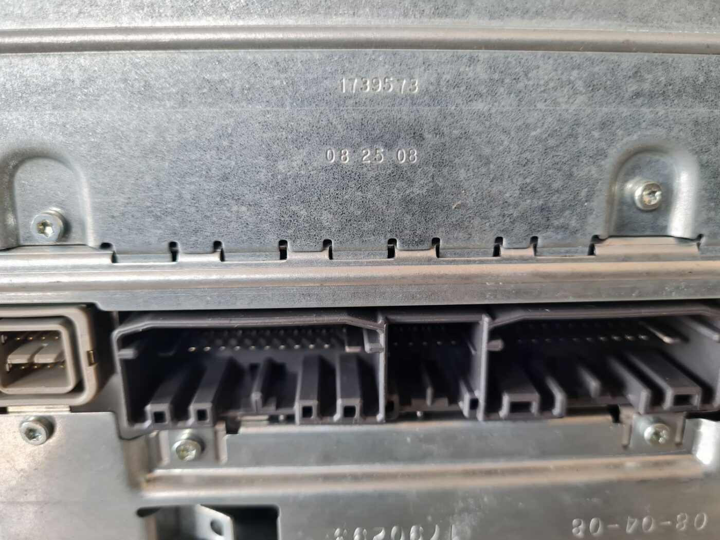 CD/DVD/Navigācijas bloks priekš DODGE JOURNEY 2010 5 CD/DVD/Navigācijas bloks priekš DODGE JOURNEY 2010