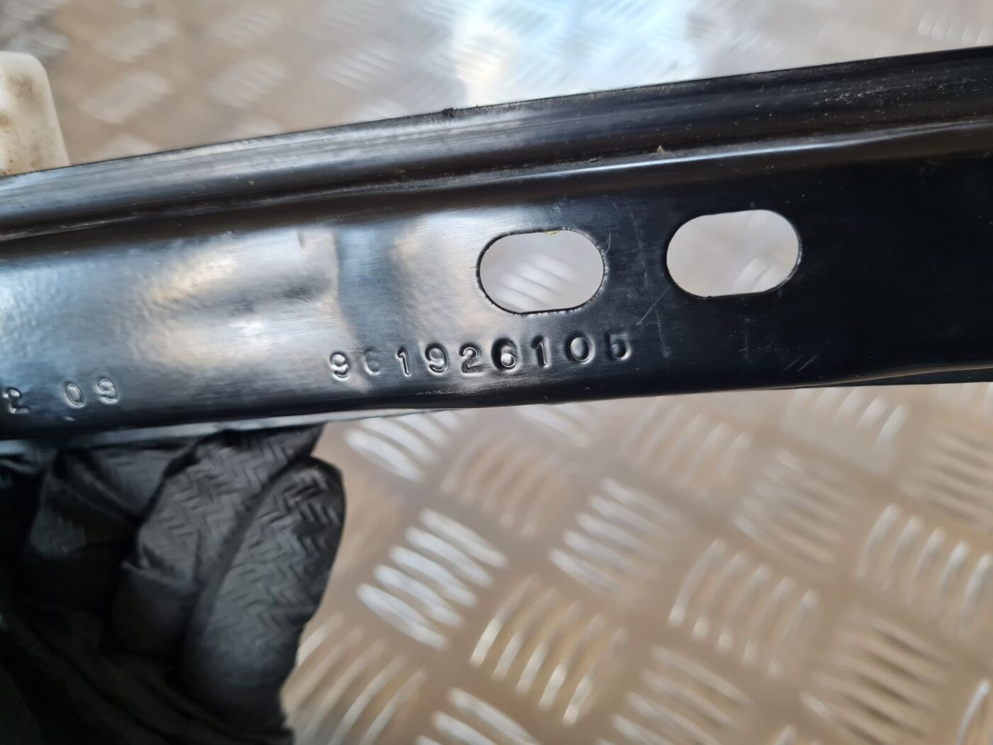 Stikla pacelšanas mehānisms priekšējais kreisais priekš DODGE JOURNEY 2010 4 Stikla pacelšanas mehānisms priekšējais kreisais priekš DODGE JOURNEY 2010