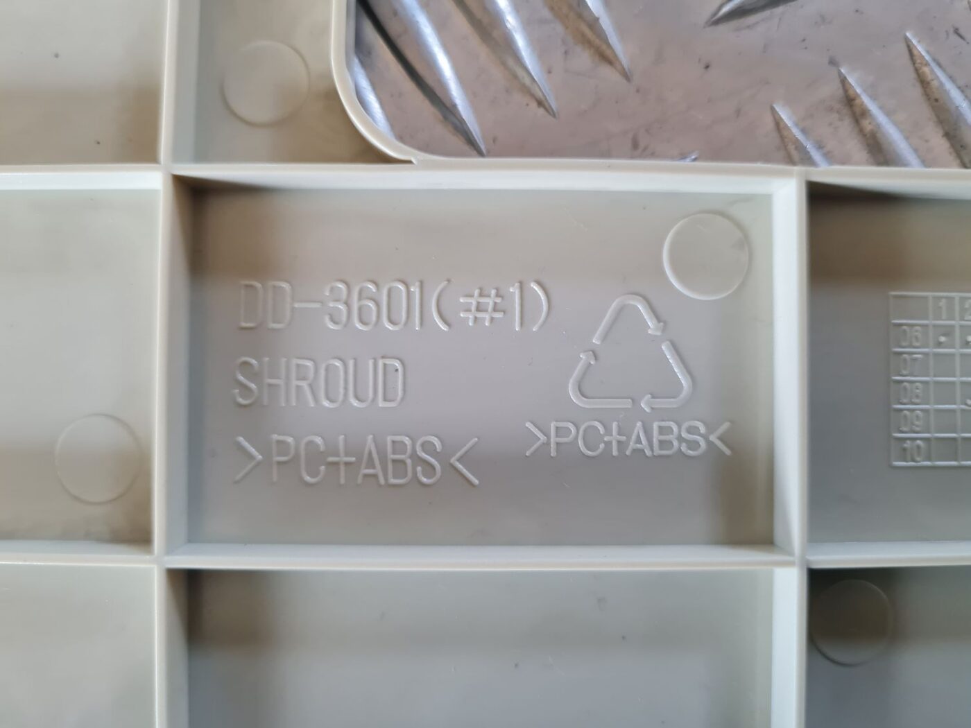 DVD komplekts priekš DODGE JOURNEY 2010 10 DVD komplekts priekš DODGE JOURNEY 2010