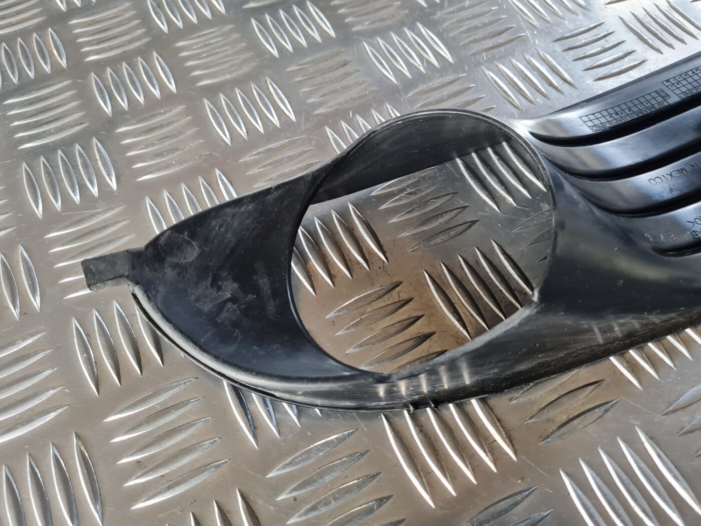 Miglas luktura reste, pa labi priekš DODGE JOURNEY 2010