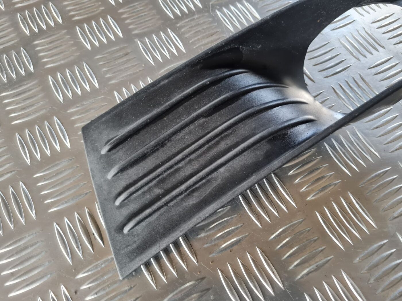 Miglas luktura reste, pa kreisi priekš DODGE JOURNEY 2010