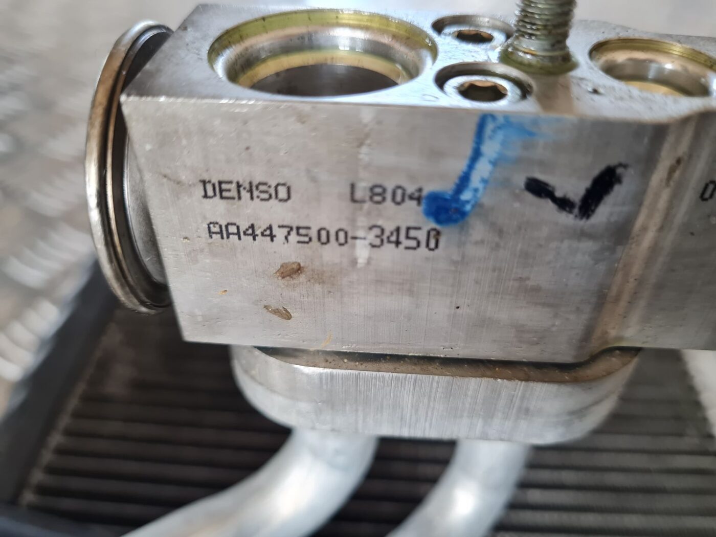 Gaisa kondicioniera radiators priekš DODGE JOURNEY 2010