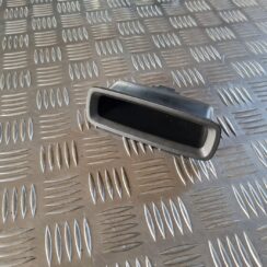 Durvju rokturu apdares uzlika (salonā) priekš DODGE JOURNEY 2010