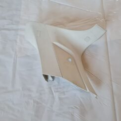 Bagažnieka nodalījuma statnes apdare priekš DODGE JOURNEY 2010