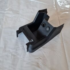 Centrālās konsoles nodalījums priekš DODGE JOURNEY 2010