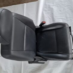 Priekšējais labais sēdeklis priekš DODGE JOURNEY 2010