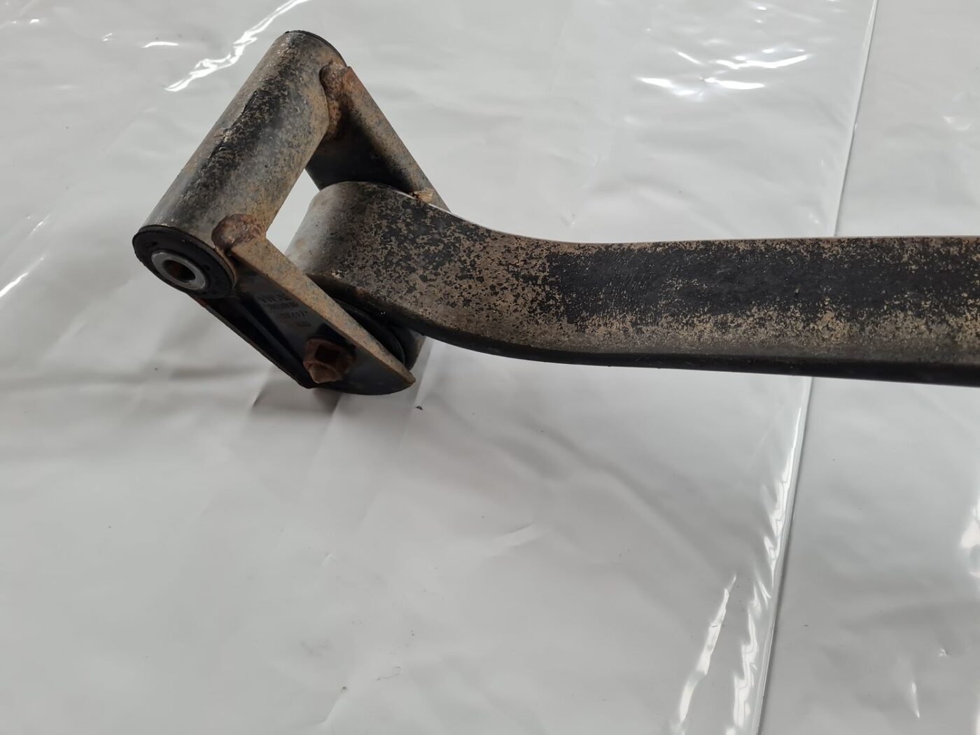 Atsperlāga/resora priekš VW CRAFTER 2018 2 Atsperlāga/resora priekš VW CRAFTER 2018