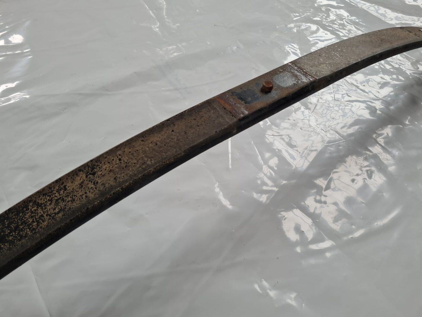 Atsperlāga/resora priekš VW CRAFTER 2018 6 Atsperlāga/resora priekš VW CRAFTER 2018