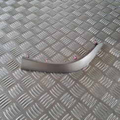 Mērinstrumentu paneļa dekoratīvā uzlika priekš TOYOTA AURIS 2007