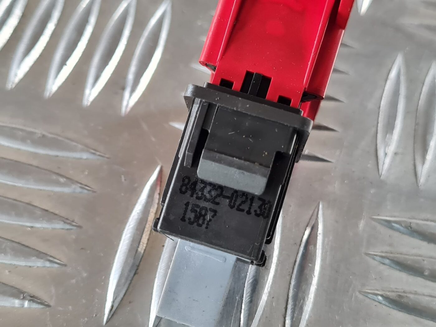 Trauksmes poga priekš TOYOTA AURIS 2007