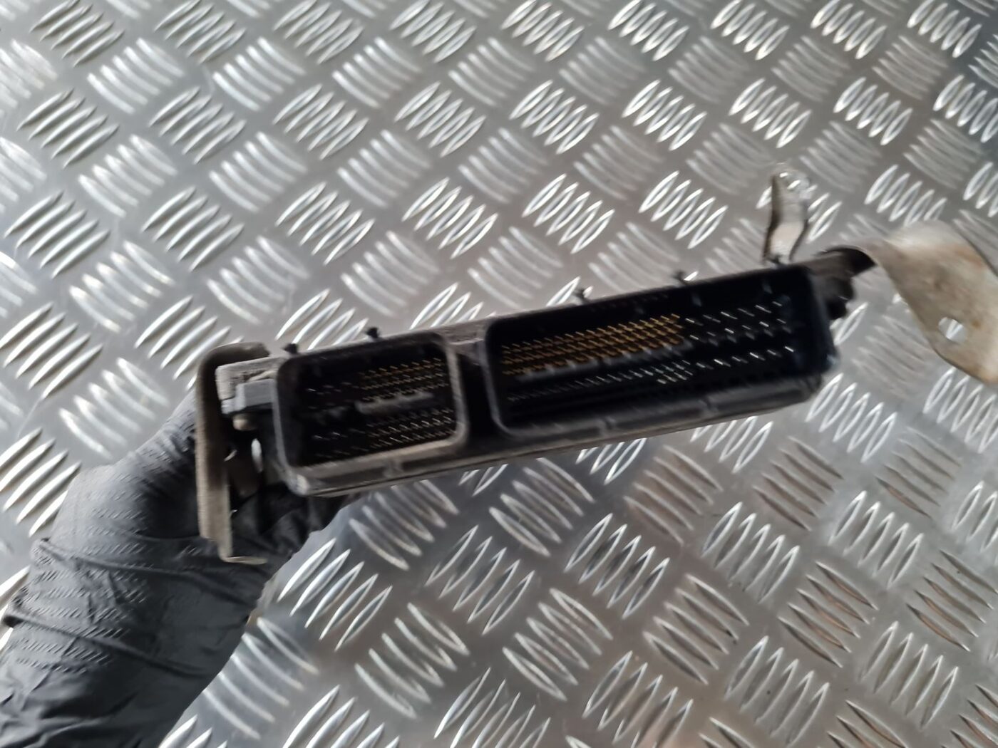 Dzinēja vadības bloks priekš TOYOTA AURIS 2007