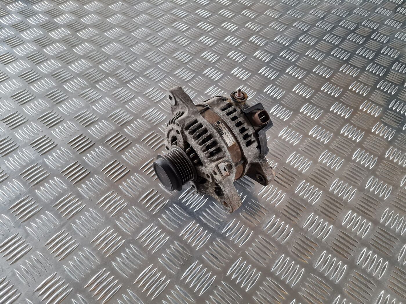 Ģenerators priekš TOYOTA AURIS 2007 1 Ģenerators priekš TOYOTA AURIS 2007