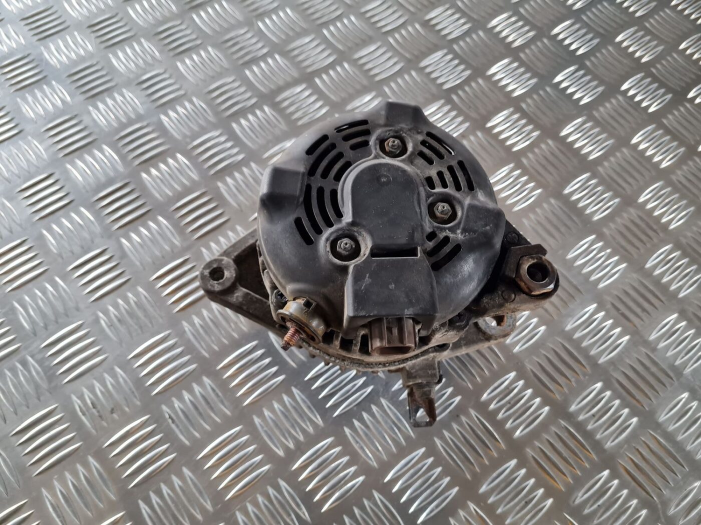 Ģenerators priekš TOYOTA AURIS 2007 4 Ģenerators priekš TOYOTA AURIS 2007