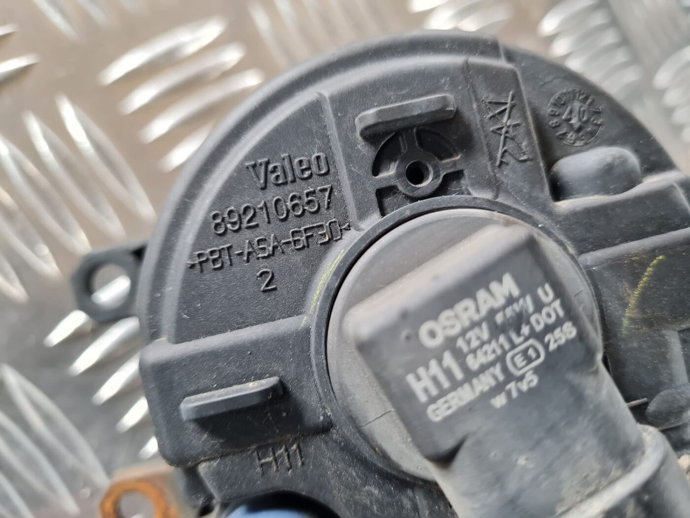 Miglas lukturis priekšā pa kreisi priekš TOYOTA AURIS 2007