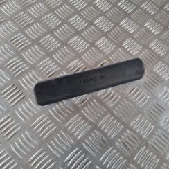 Salona plastmasa priekš TOYOTA AURIS 2007