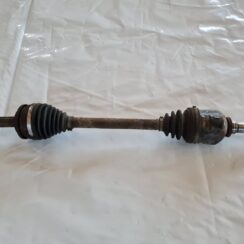 Pusass priekšējā kreisā priekš TOYOTA AURIS 2007