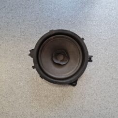 Durvju skaļrunis, apakšā priekš VOLVO V70 2006