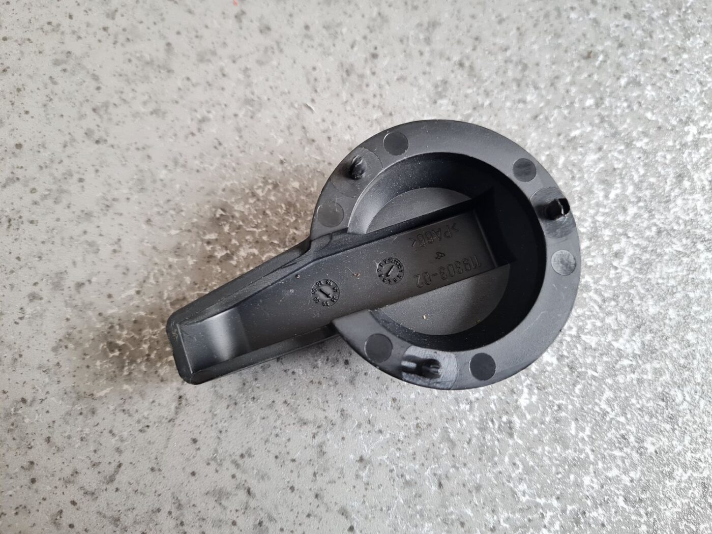 Salona plastmasa priekš VW GOLF IV 1999 5 Salona plastmasa priekš VW GOLF IV 1999