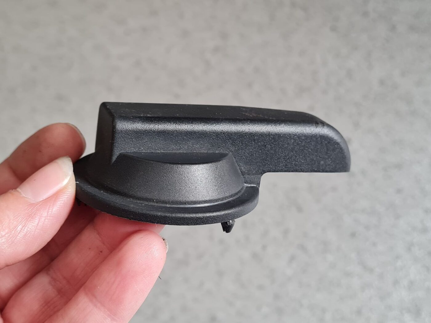 Salona plastmasa priekš VW GOLF IV 1999 3 Salona plastmasa priekš VW GOLF IV 1999