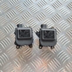 Apsildes sistēmas aktuators priekš VW PASSAT 2004 UNIVERSAL GREY