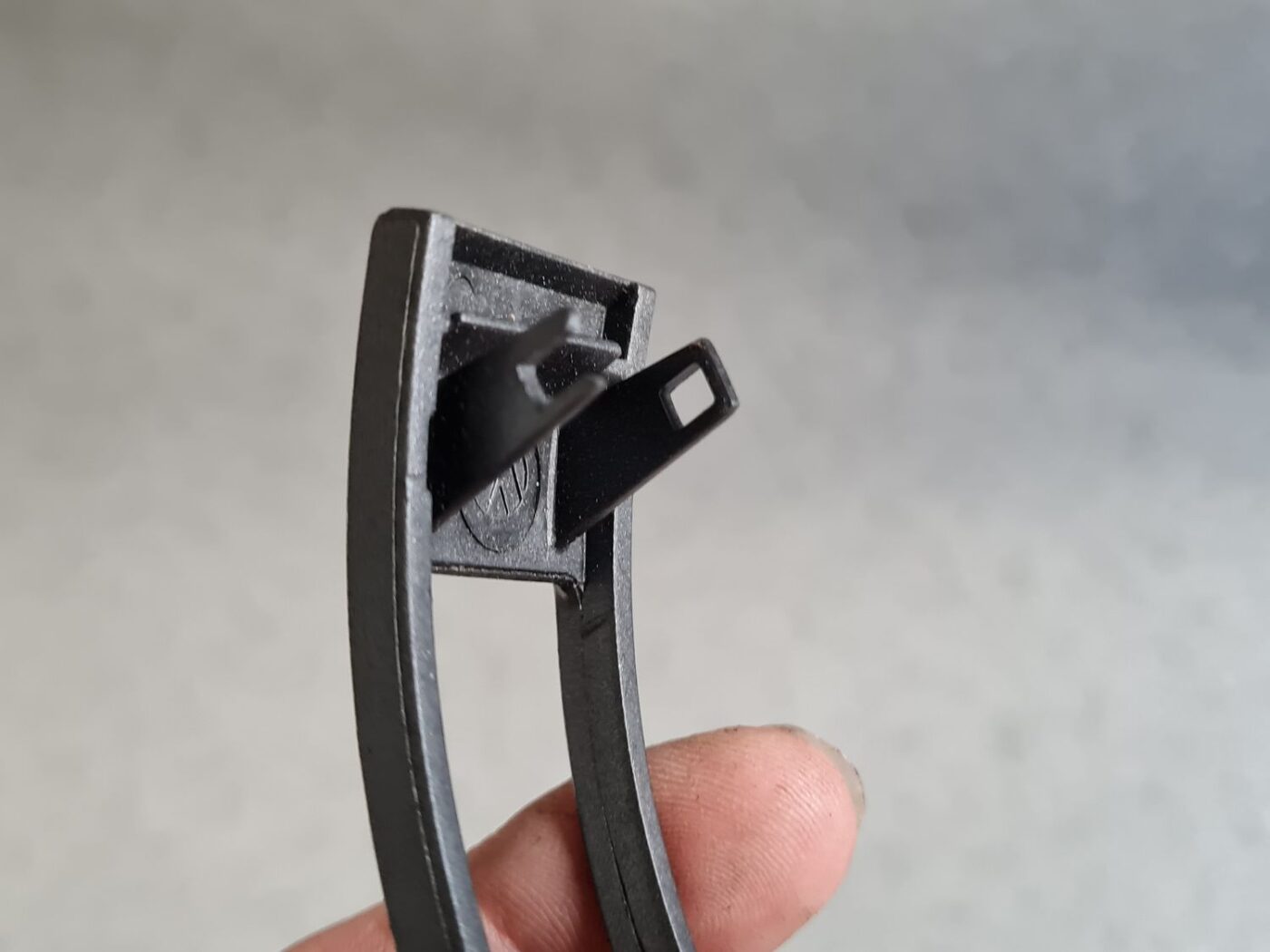 Salona plastmasa priekš VW PHAETON 2005 6 Salona plastmasa priekš VW PHAETON 2005