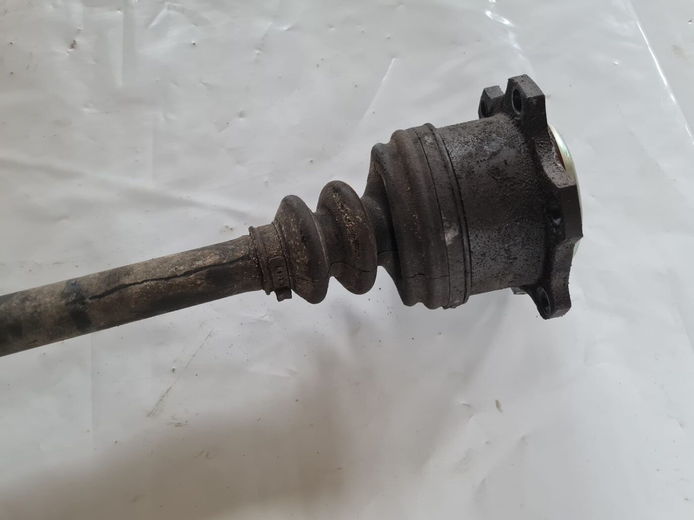 Pusass priekšējā kreisā priekš VW PASSAT 2004 UNIVERSAL GREY