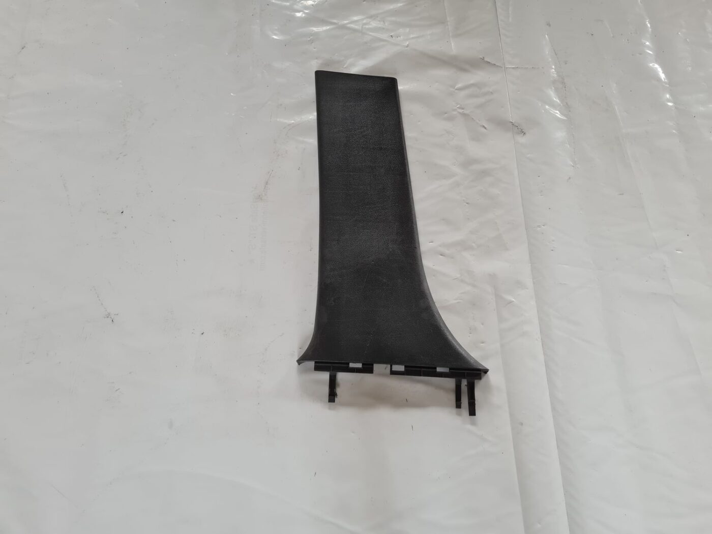 Vidējas salona statnes apdare priekš VW PASSAT 2004 UNIVERSAL GREY