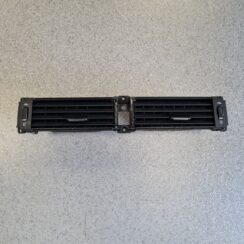 Mērinstrumentu paneļa gaisa vads, centrā priekš VOLVO S80 2007 GREY