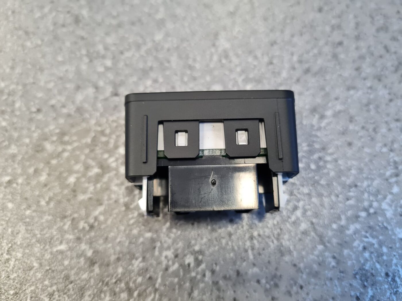 Drošības jostas gaismas indikators priekš NISSAN X-TRAIL 2007 2 Drošības jostas gaismas indikators priekš NISSAN X-TRAIL 2007