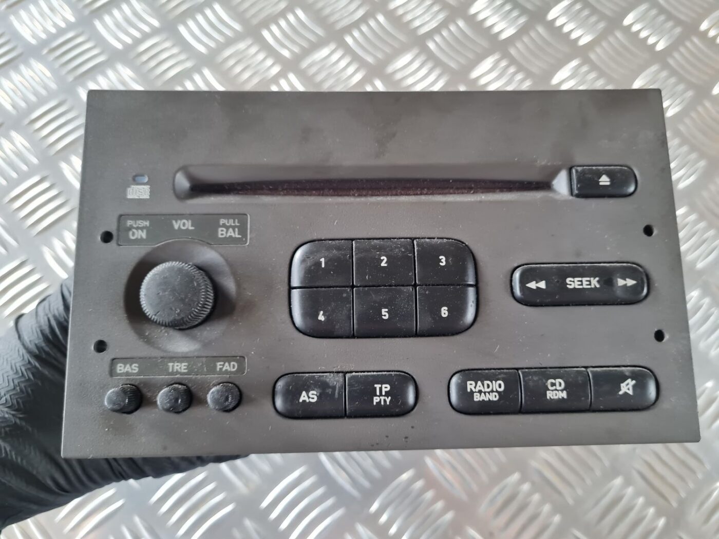 CD/DVD/Navigācijas bloks priekš SAAB 9-5 1999 2 CD/DVD/Navigācijas bloks priekš SAAB 9-5 1999